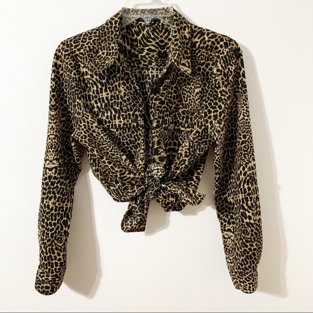 Notations Petites Leopard Print Button Front Poin… - image 6